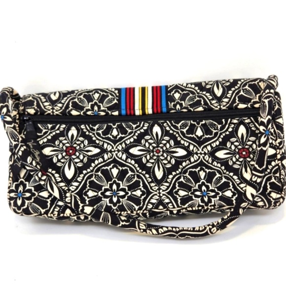 Retired Vera Bradley Knot Just a Clutch Purse in Barcelona Pattern - Picture 8 of 8